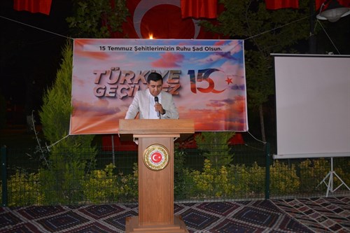 İlçemizde 15 Temmuz Şehitleri Anma Demokrasi ve Milli Birlik Günü Programı Gerçekleştirildi 